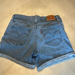 Levi’s Mid Length Shorts